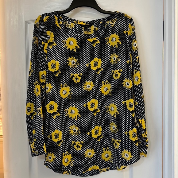 Banana republic blouse, M, NWT - Picture 1 of 3